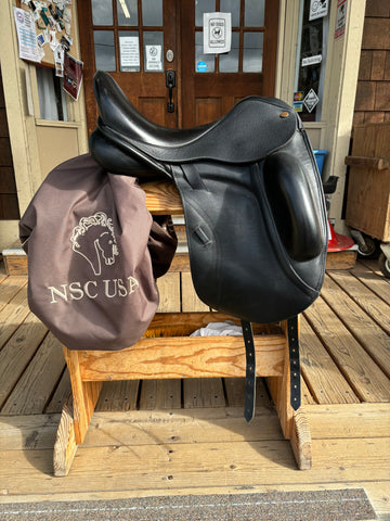 17.5” NSC Rhomeo Dressage saddle