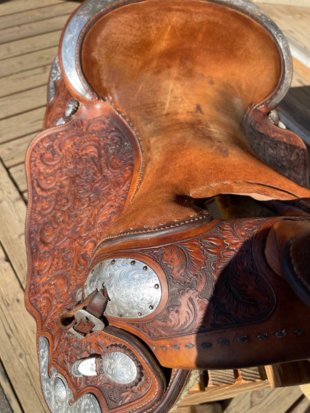 16” Blue Ribbon Show Saddle