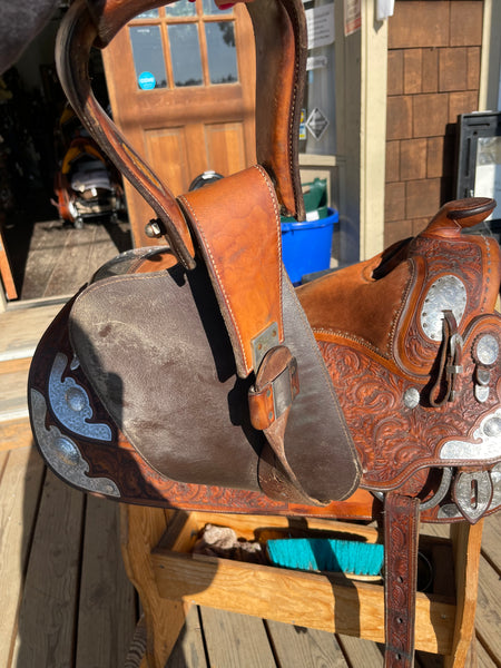 16” Blue Ribbon Show Saddle