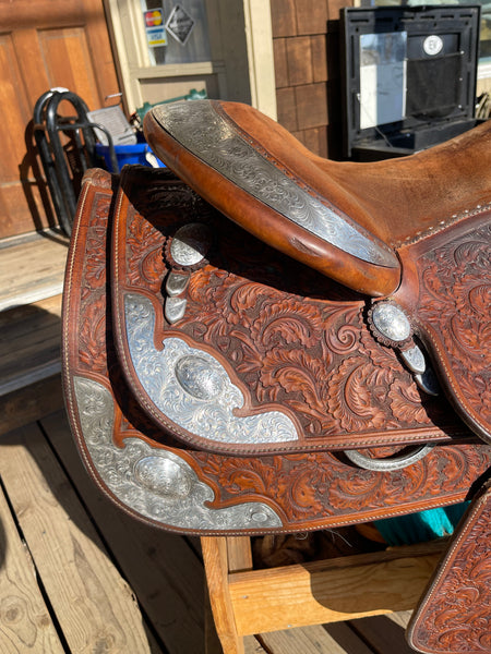 16” Blue Ribbon Show Saddle