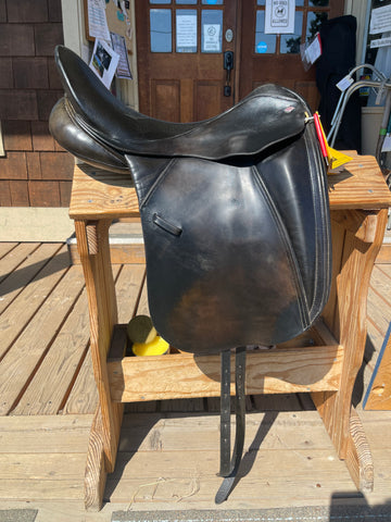 17.5" Laser Dressage Saddle