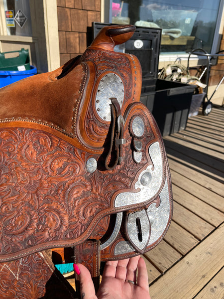 16” Blue Ribbon Show Saddle