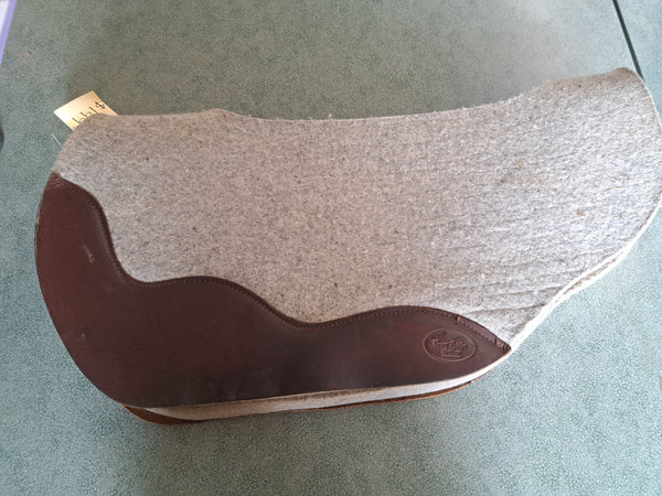 27.5" Crest Ridge Spinal Relief Western Pad