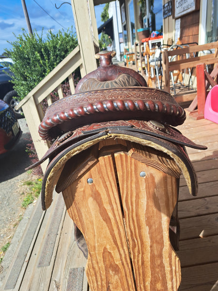 17" Hereford Equitation Saddle