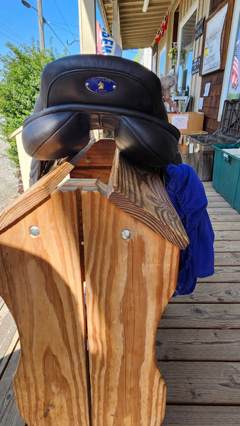 17" Hastilow & Sons Warwick Jump Saddle
