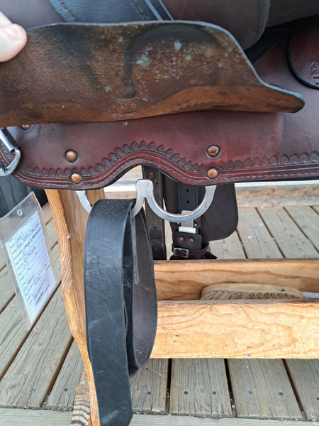 15" Circle Y Topeka Flex2 Trail Saddle