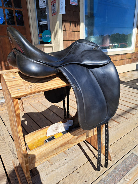 18" M. Toulouse Monoflap Dressage Saddle