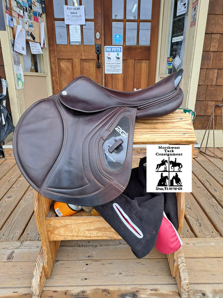 17.5" CWD SE40 2Gs Jumping Saddle