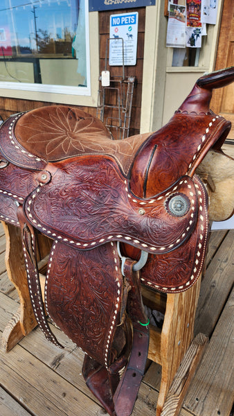15.5" Action Vintage Show Saddle