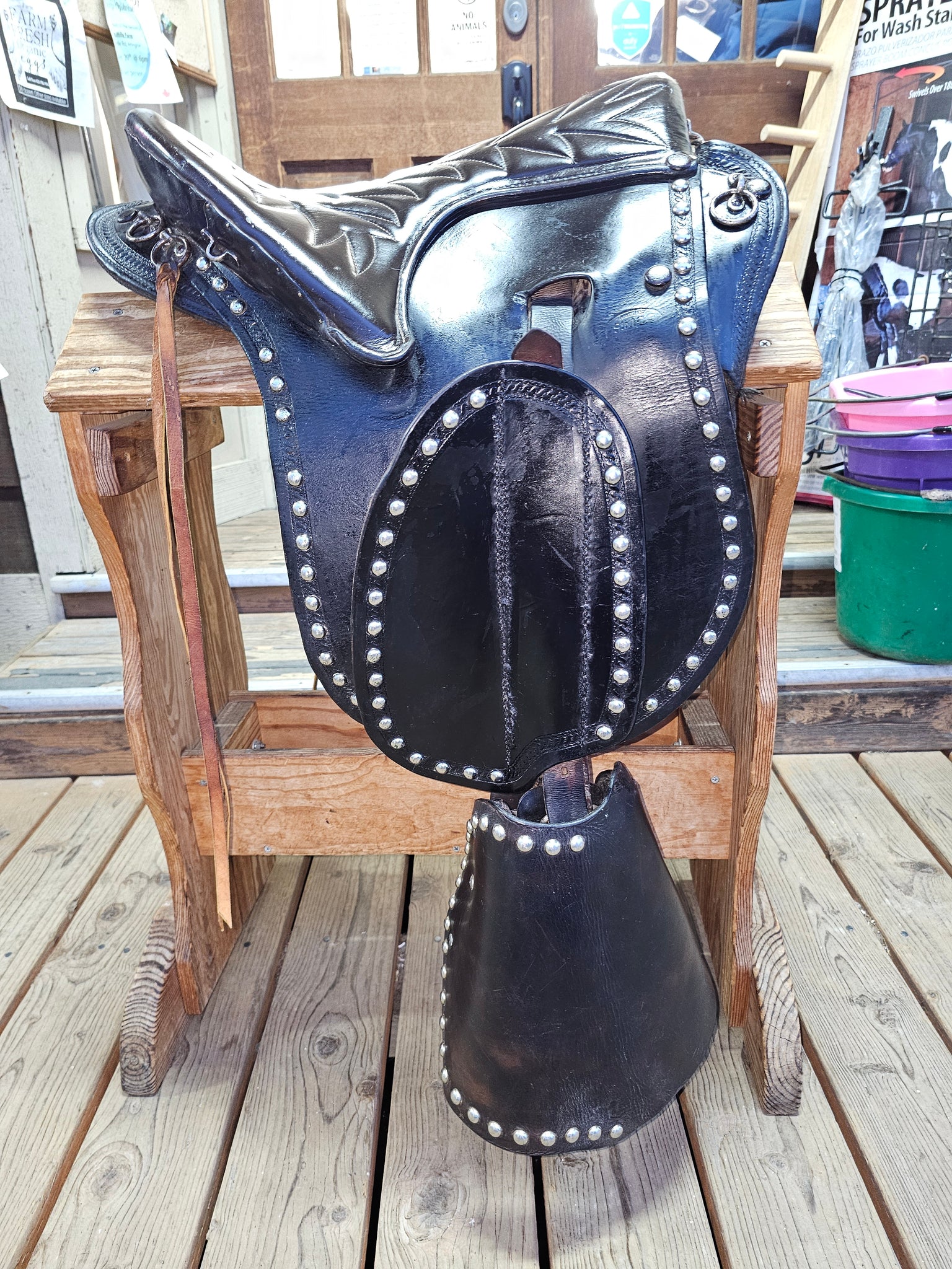 15" Simco Buena Vista Endurance saddle