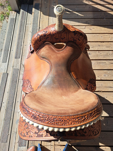 ON TRIAL 15" Big Horn Barrel Saddle