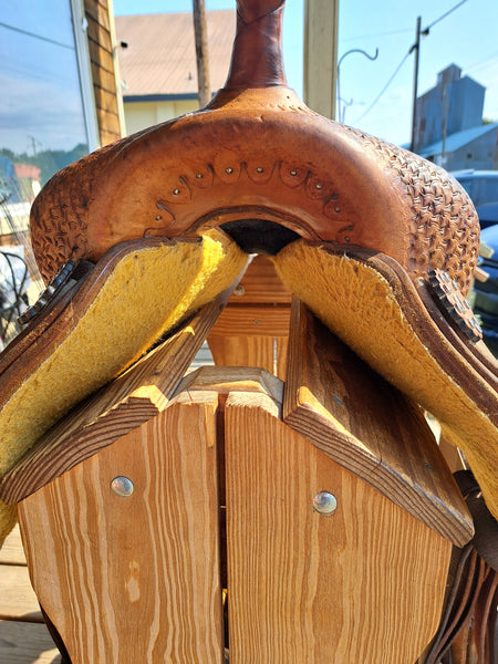 14" Western Saddelry Barrel Saddle
