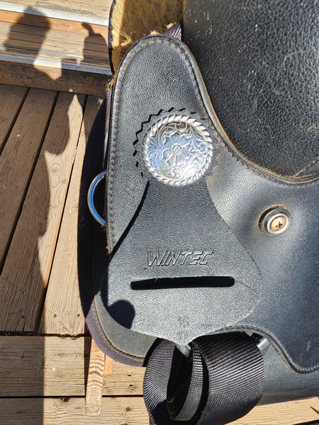 16" Wintec Western Saddle