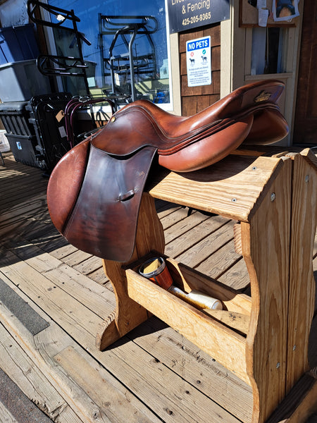 17" Pessoa The Eq Jumping Saddle