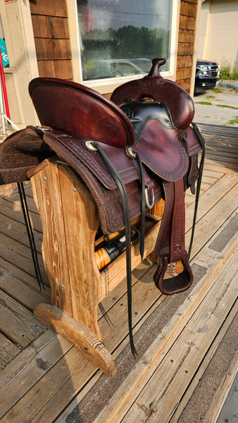 17.5" Tucker Square Skirt Western Trail Saddle