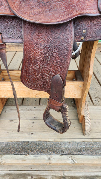 14.5" Crates Mustang Western Equitaiton Show Saddle