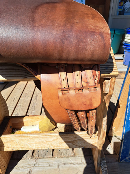 20.5" Blue Ribbon Cutback Saddleseat Saddle