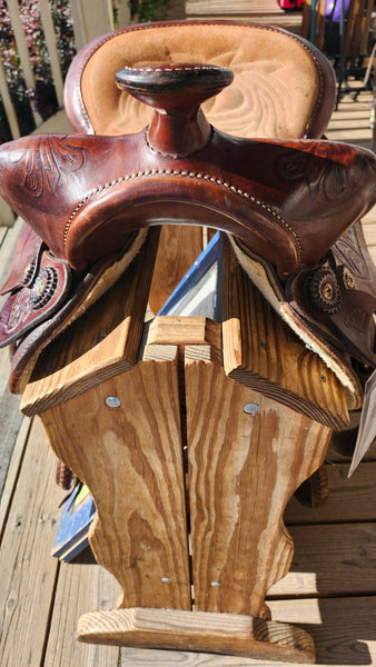 15" Sandstone Western Saddle
