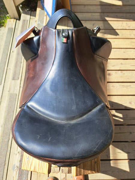 Piccolo (18") Ghost Roma Saddle