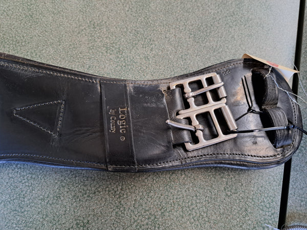 22" Logic County Shoulder Relief Dressage Girth