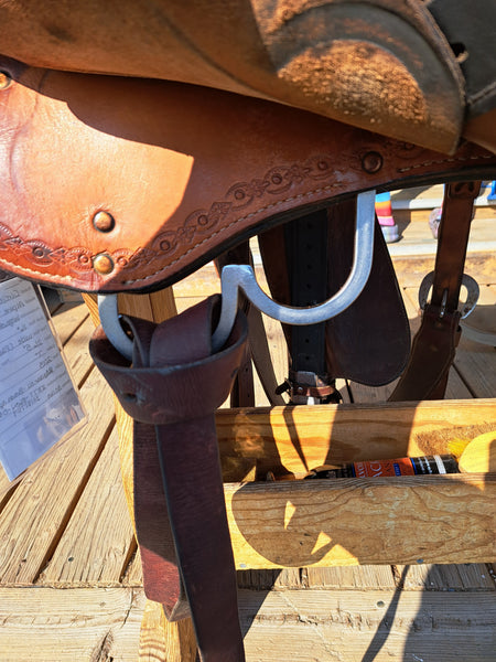 16" Circle Y Alpine Flex2 Western Trail Saddle