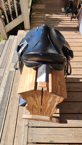 16" Dressage Saddle