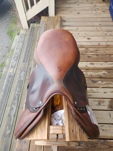 17.5" Childeric All Purpose Saddle