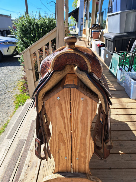 15.5" Broken Horn Equitation Saddle