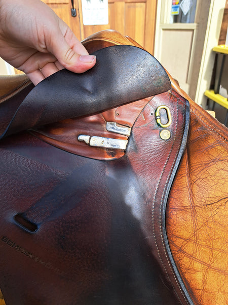 17.5" Cliff Barnsdy Schockemolhe Jump saddle