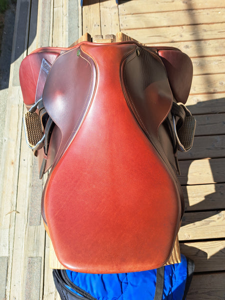 17.5" HDR Pro A/O English Saddle