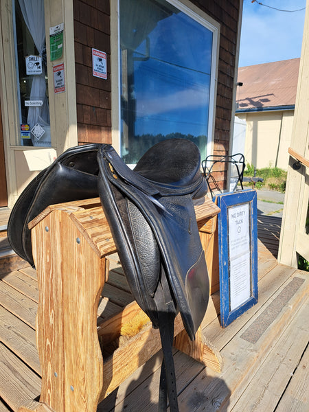 17" Bates Isabell Werth Dressage Saddle