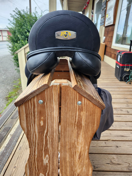 17" N2 Cardhu Dressage Saddle