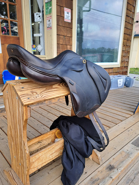 18" Peter Horobin StrideFree Melbourne Monoflap Jump Saddle