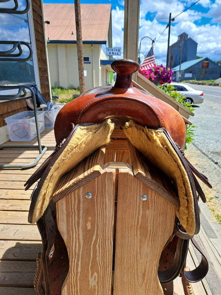 16" Crates Reining Saddle