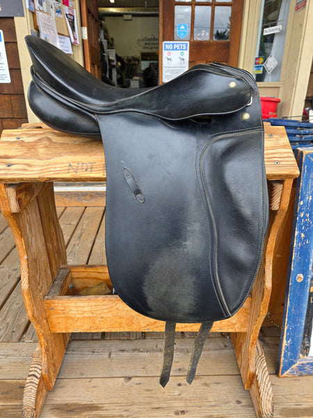16.5" Passier Antares Dressage Saddle