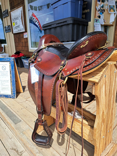 ON TRIAL 16" Imus 4Beat Endurance Saddle
