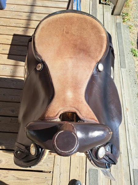 17" King Series Lightweight All Around Western Trail Saddle