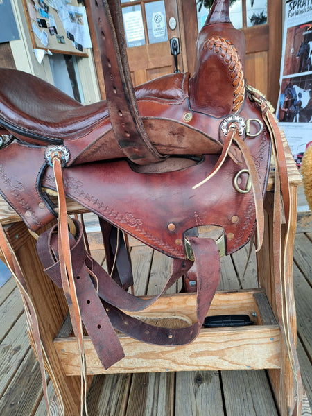15.5" Synergist Trailwestern Saddle