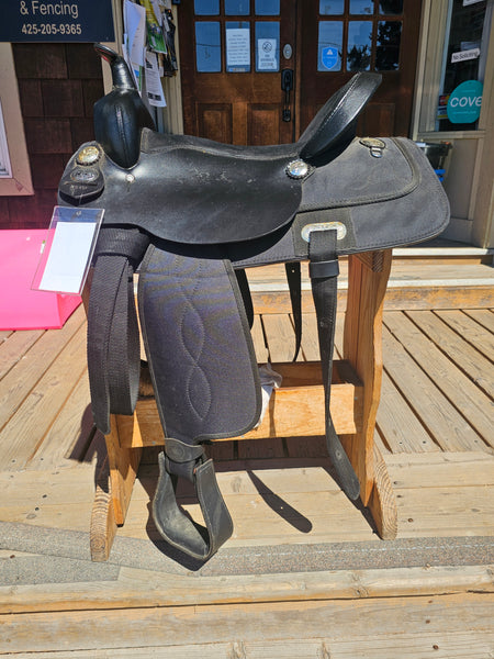17" King Series Krypton Trail Saddle