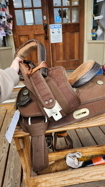 10" King Series Synthetic Western Saddle