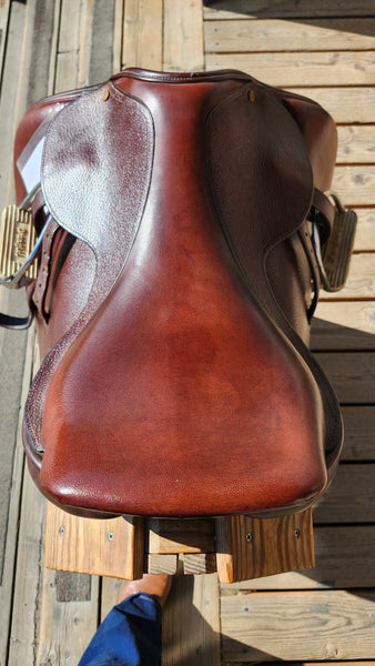 18" Joseph Sterling Jump Saddle