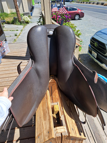 18" Wintec All Purpose English Saddle