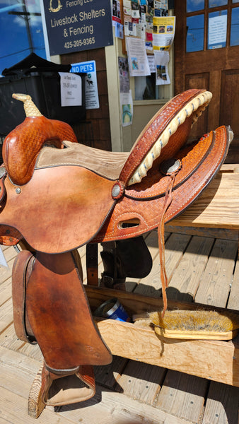 15" American Saddlery Barrel Racing Saddle