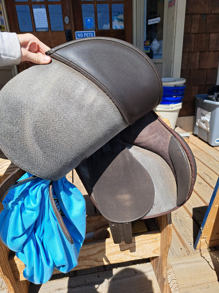 18" Wintec All Purpose English Saddle