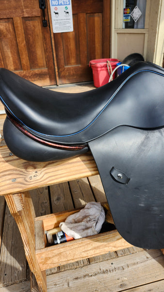 18" Technical Tradition General Purpose English Saddle
