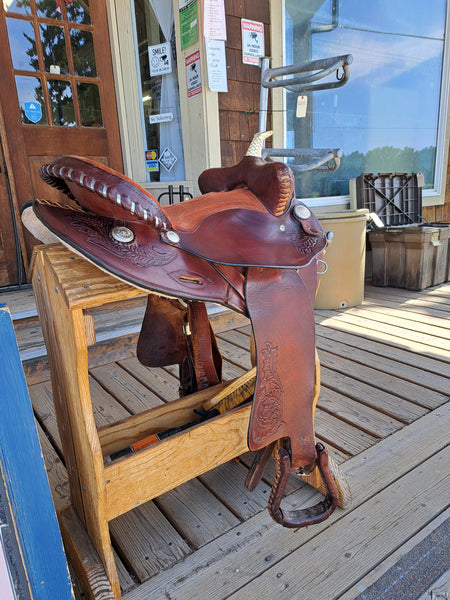 ON TRIAL 16" Blue Ridge Barrel Saddle