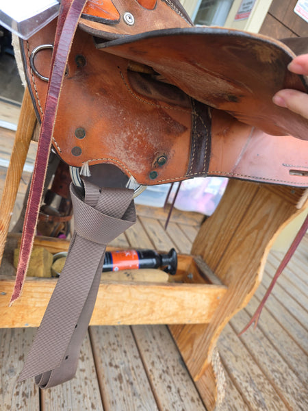 16" Ruff's Saddle Shop Barrel Saddle