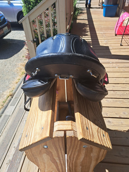 18" Philippe Fontaine Monoflap Endurance Saddle