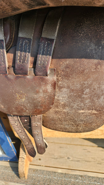 19.5" Lovatt & Ricketts Saddleseat Cutback Saddle