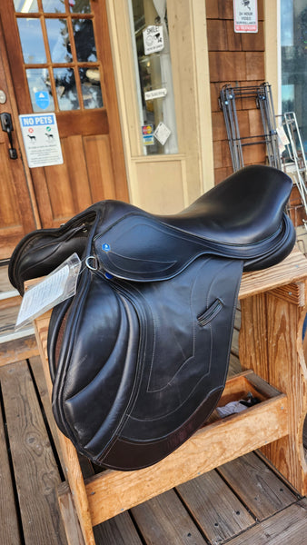 17" Hastilow & Sons Warwick Jumping Saddle